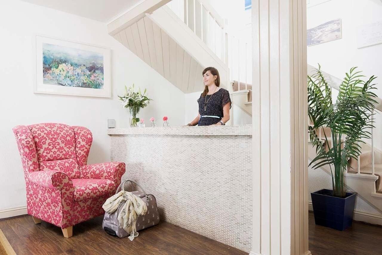 Vista Lobby The Strand Inn