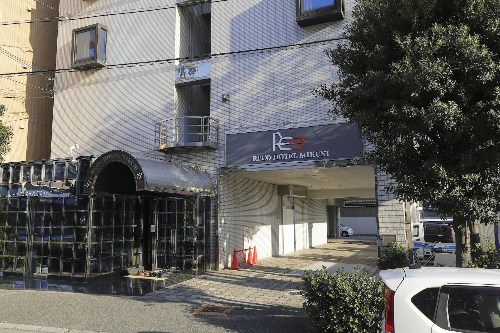 Varios Reco Hotel Mikuni