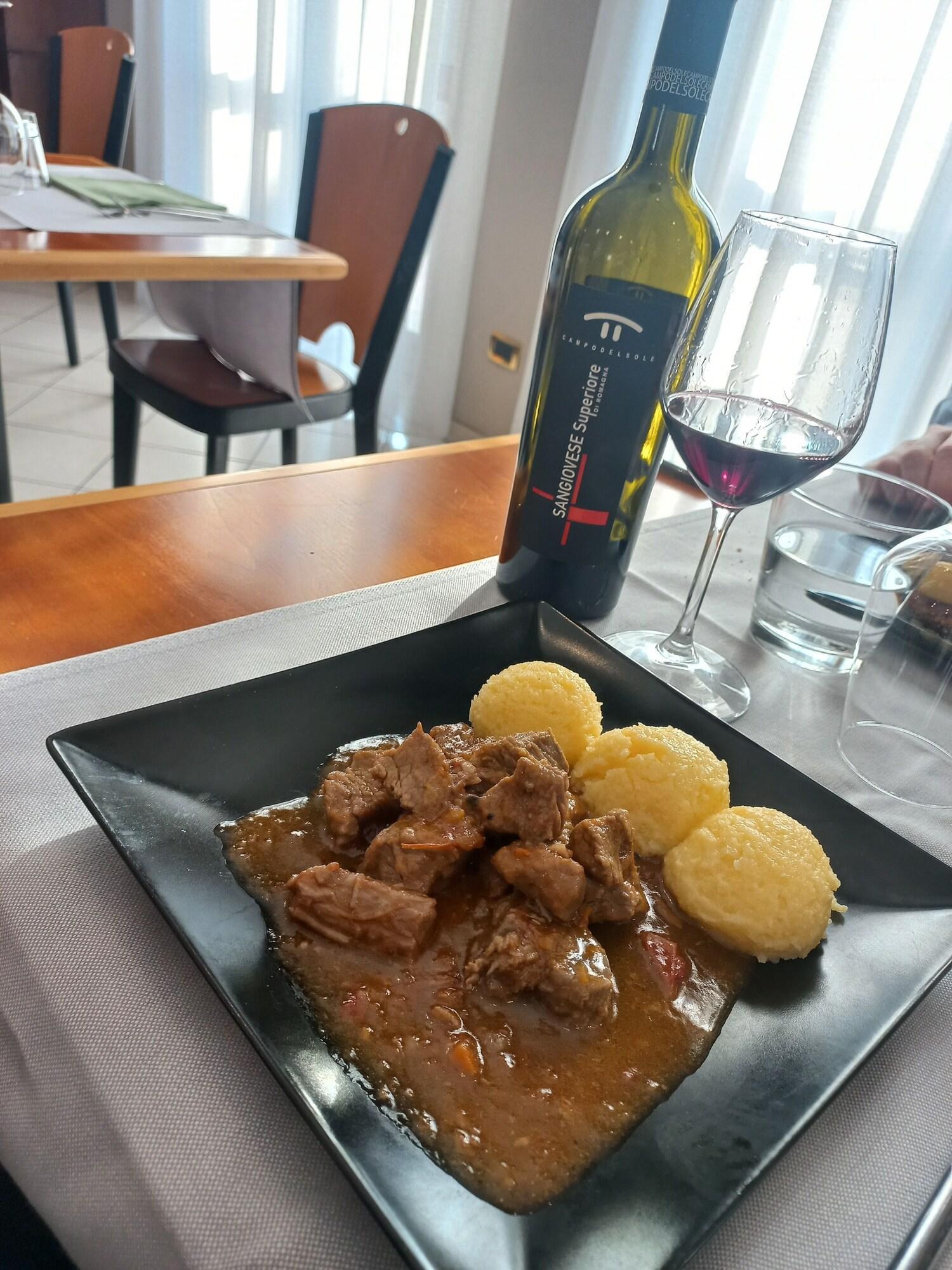 Restaurant Unaway Hotel Occhiobello A13