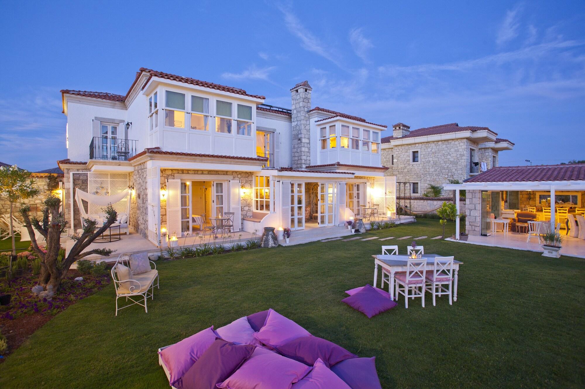 Varios Hane Alacati Boutique Hotel