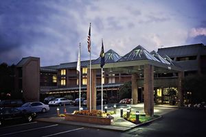 Alojamiento - University Place Hotel & Conference Center