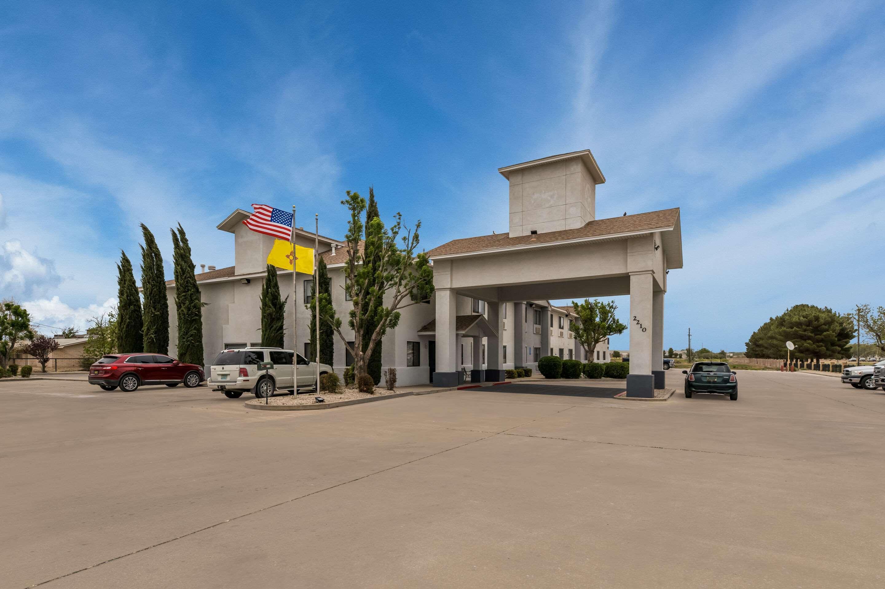 Vista Exterior Quality Inn & Suites Artesia