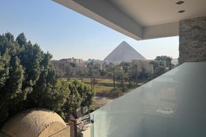 Alojamiento - Palacio Pyramids Hotel