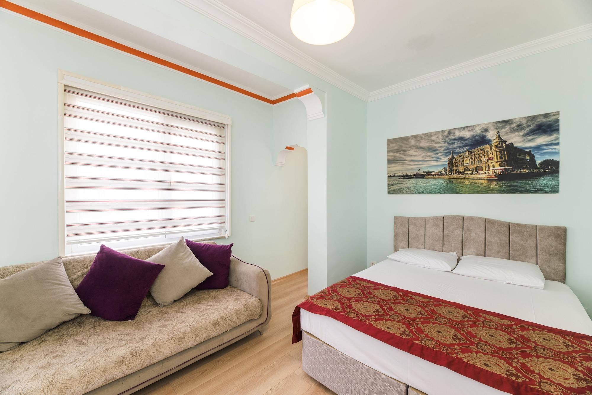 Varios Taxim Elegance Suites