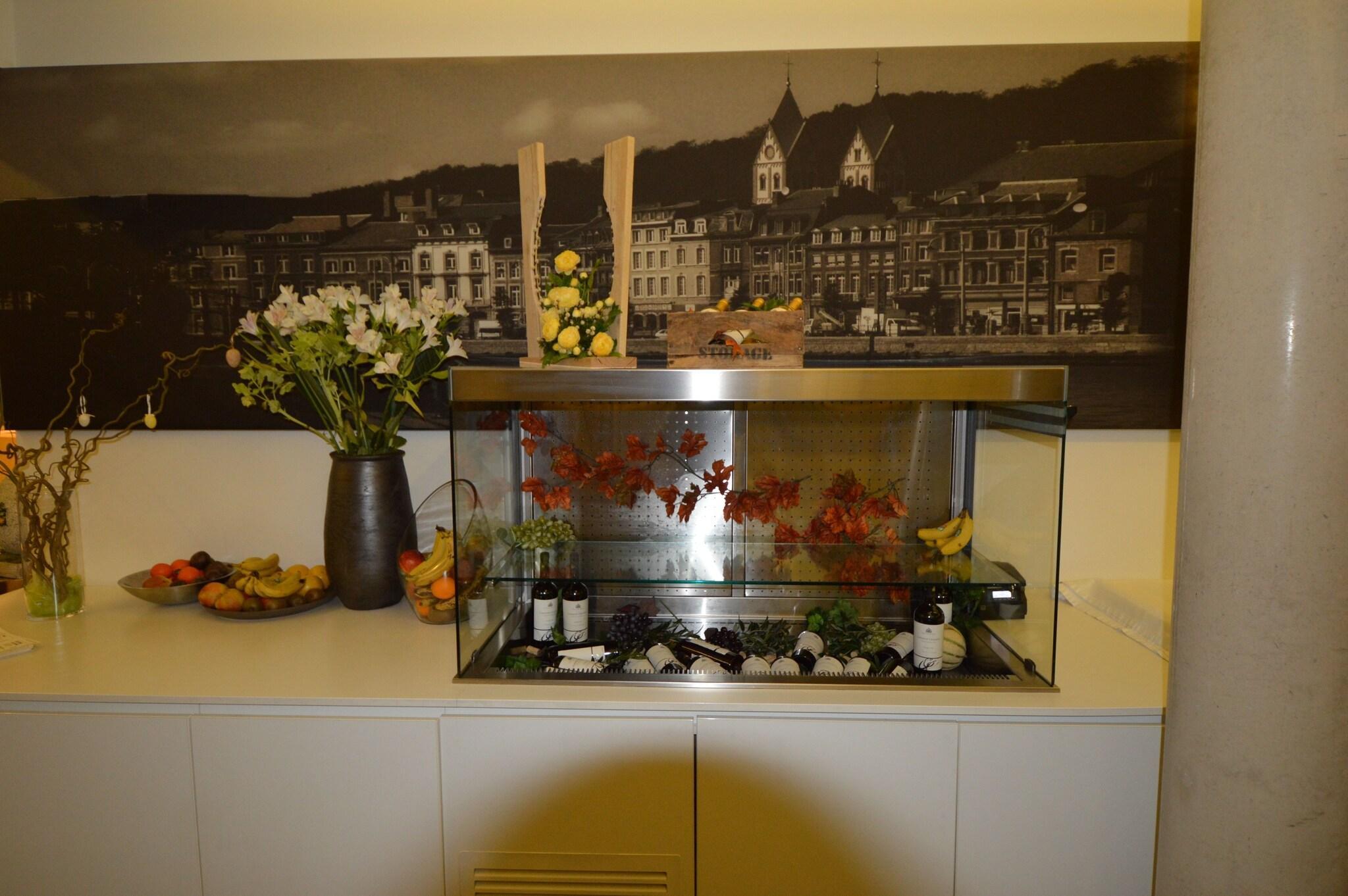 Vista Lobby Amosa Liège City Centre Hotel