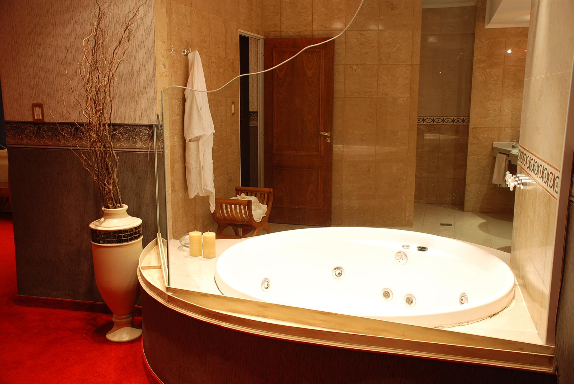 Suite Catange Hotel