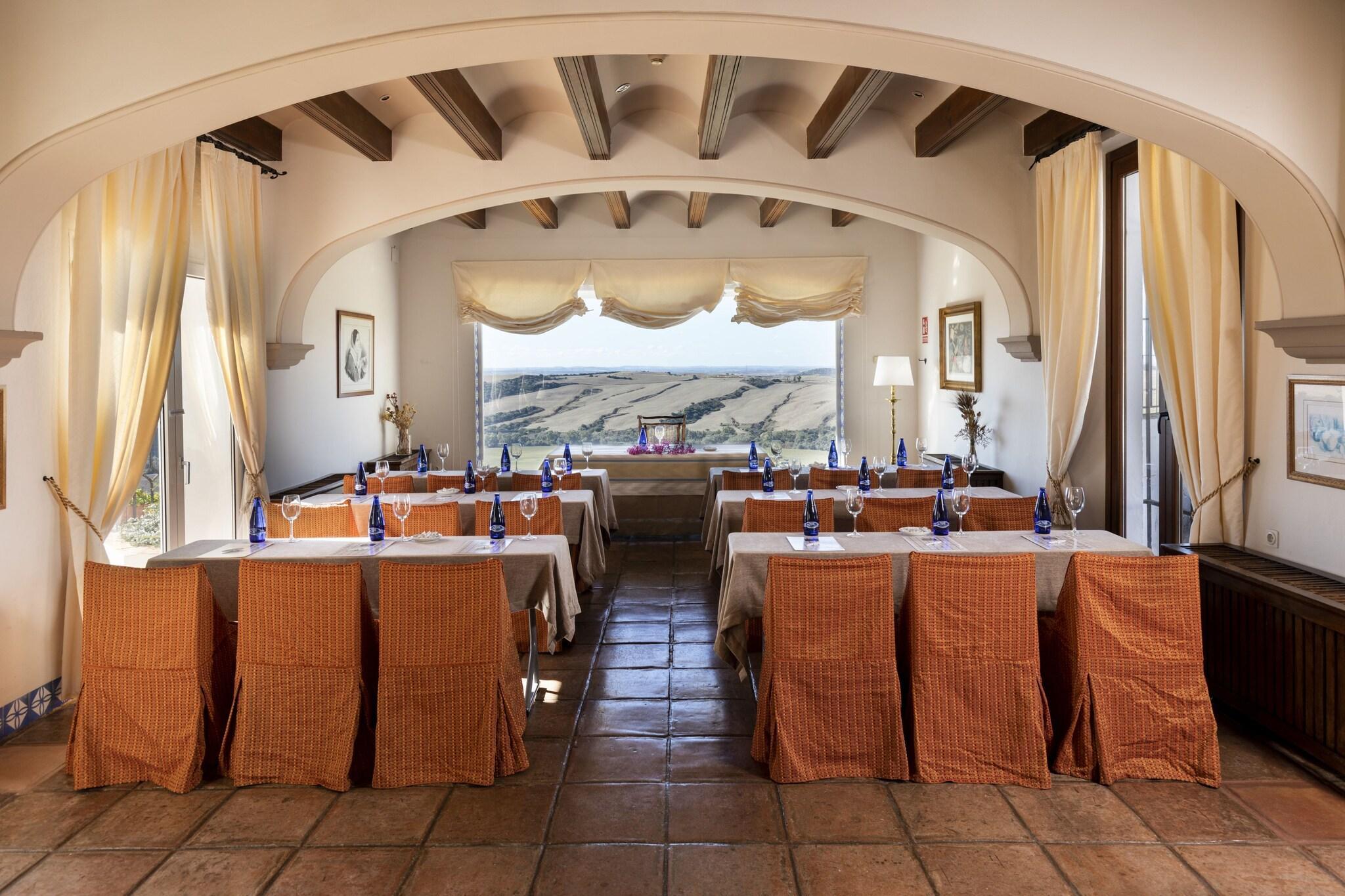 Restaurant Parador De Arcos De La Frontera