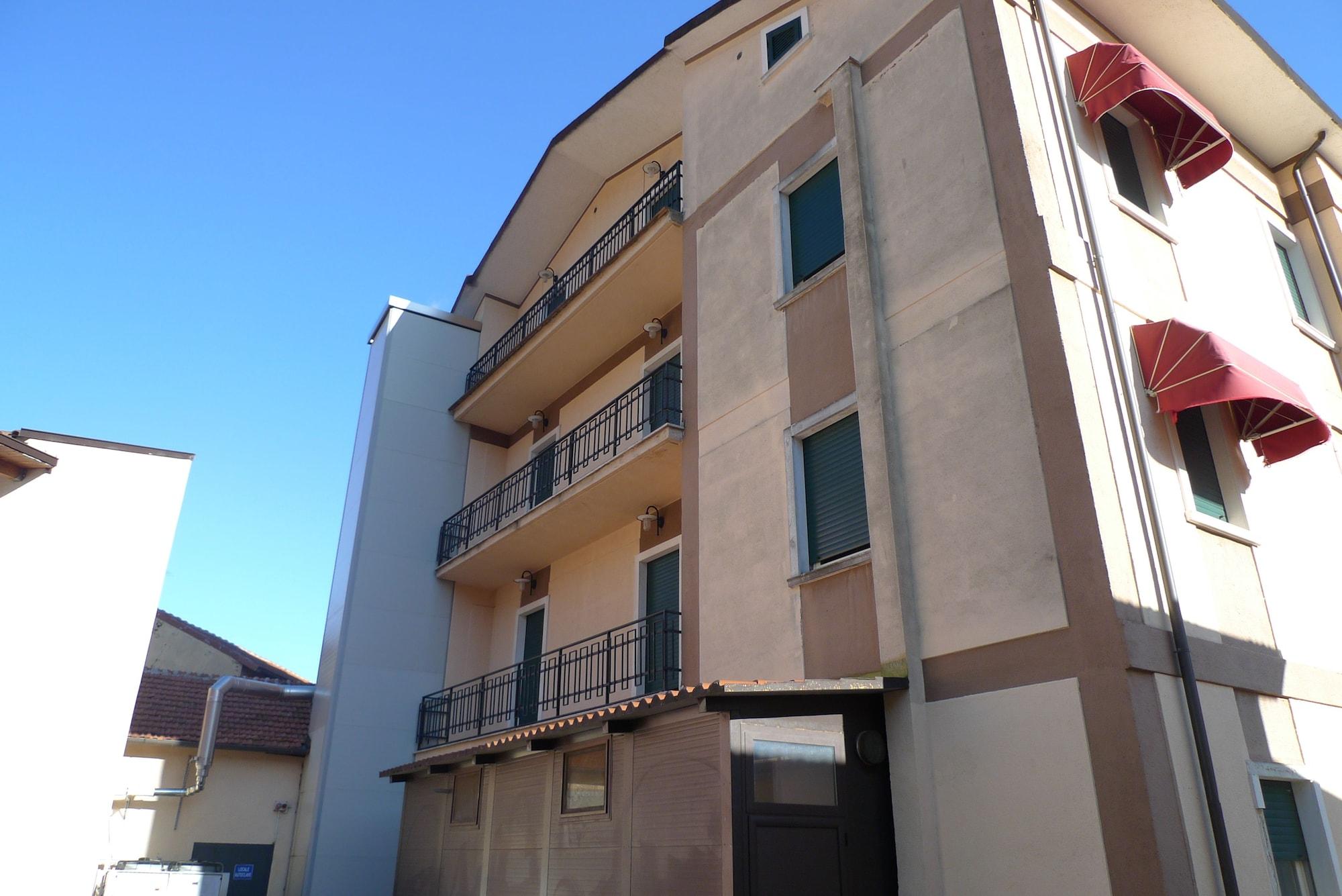 Vista Exterior Hotel De Meis