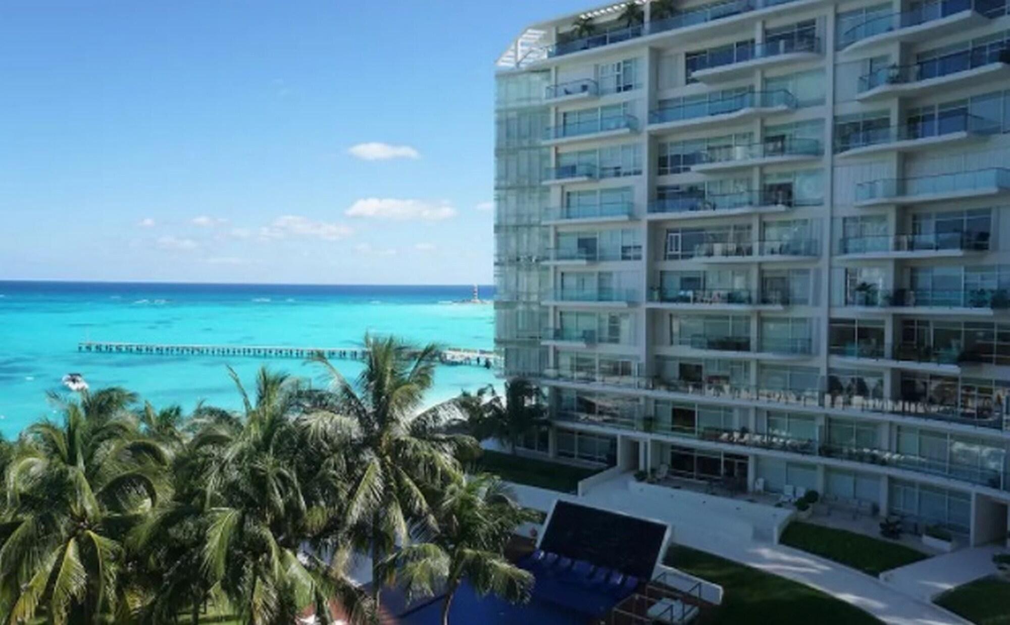 Varios Condo David