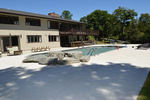 Alquiler Vacacional - Beach Home with Private Oversized Pool, Beach Pass, Game Room and Hot Tub!