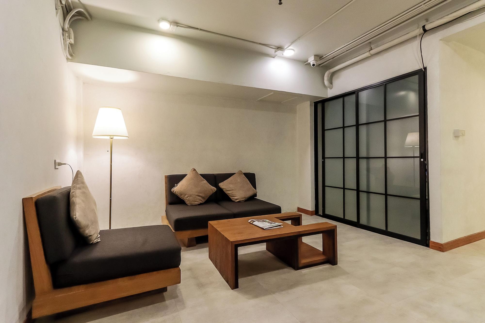 Vista Lobby StayAt Bedever Bangkok Hotel