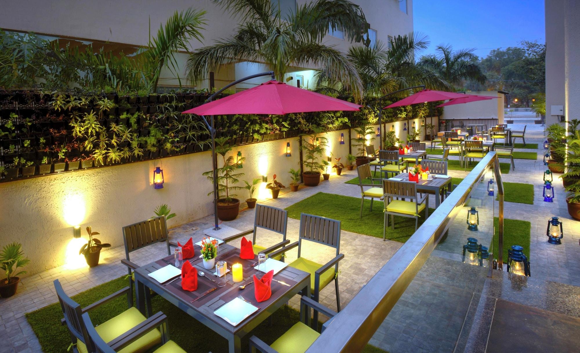 Restaurant Golden Tulip Agra