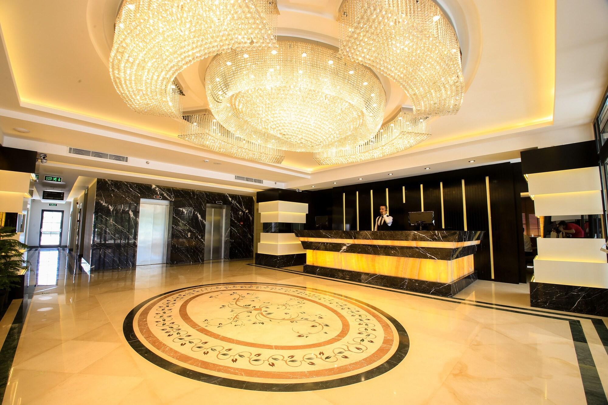 Vista Lobby Aymira Hotel & Spa