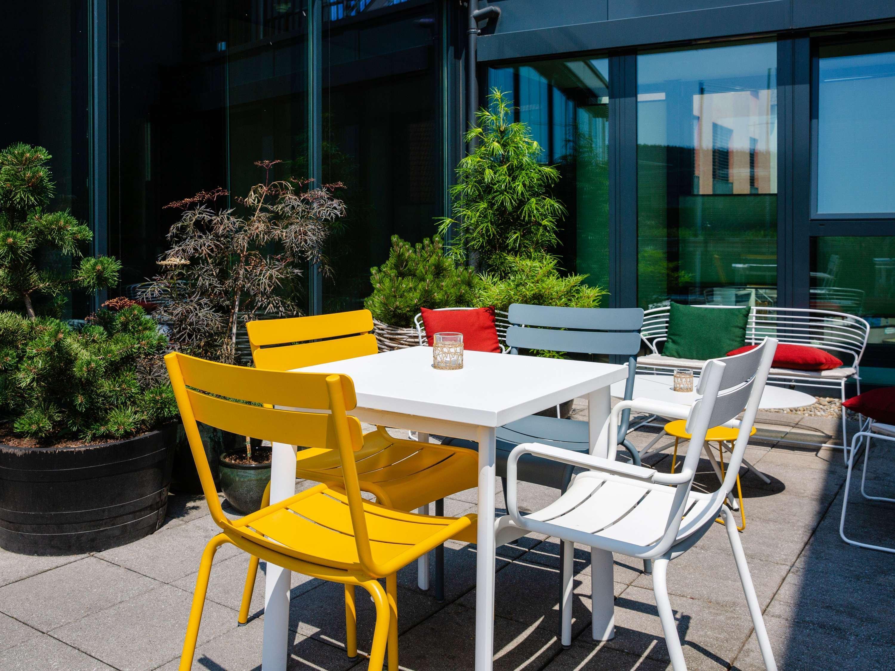 Bar/Salón ibis Styles Nagold