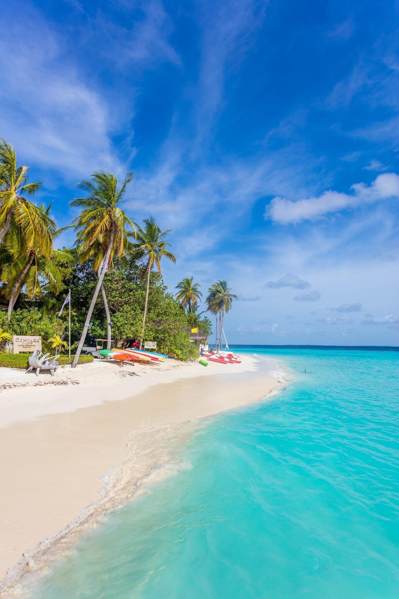 Playa Machchafushi Island Resort & Spa Maldives, The Centara Collection