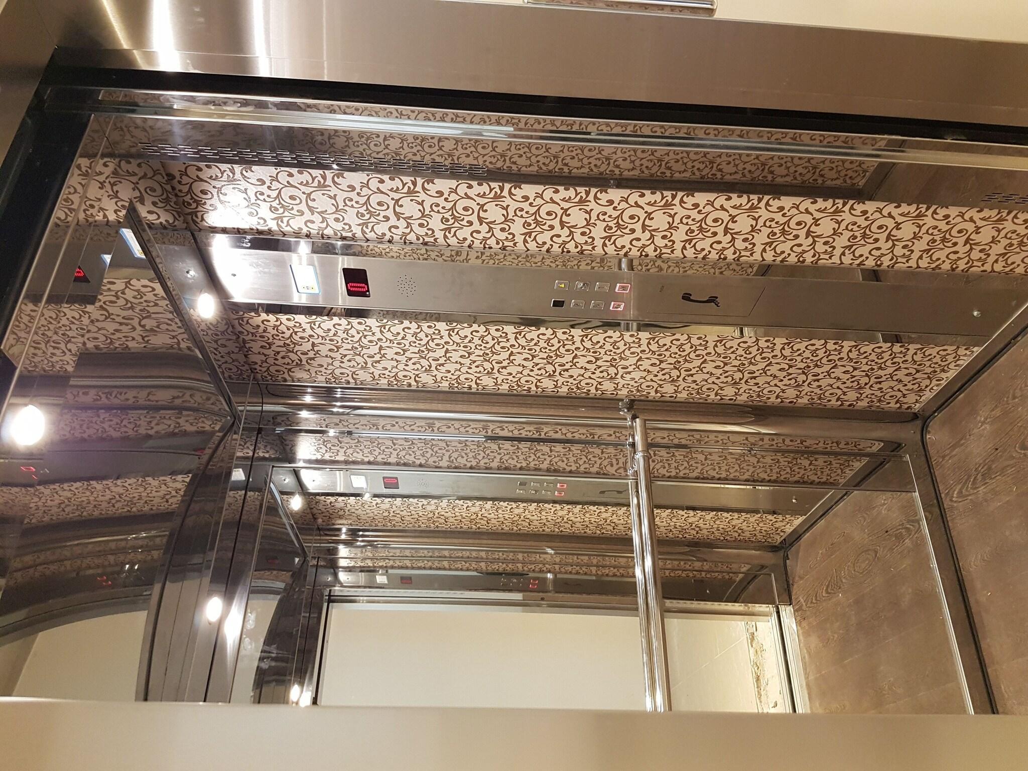 Vista Lobby Glyfada Beach Hotel