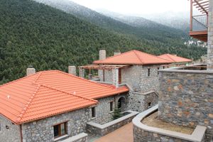 Alojamiento - Nefeles Mainalon Luxury Residences & Lounge