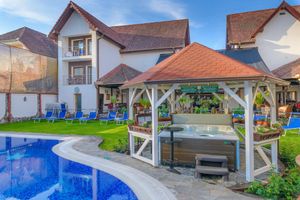 Alojamiento - Hotel Korona