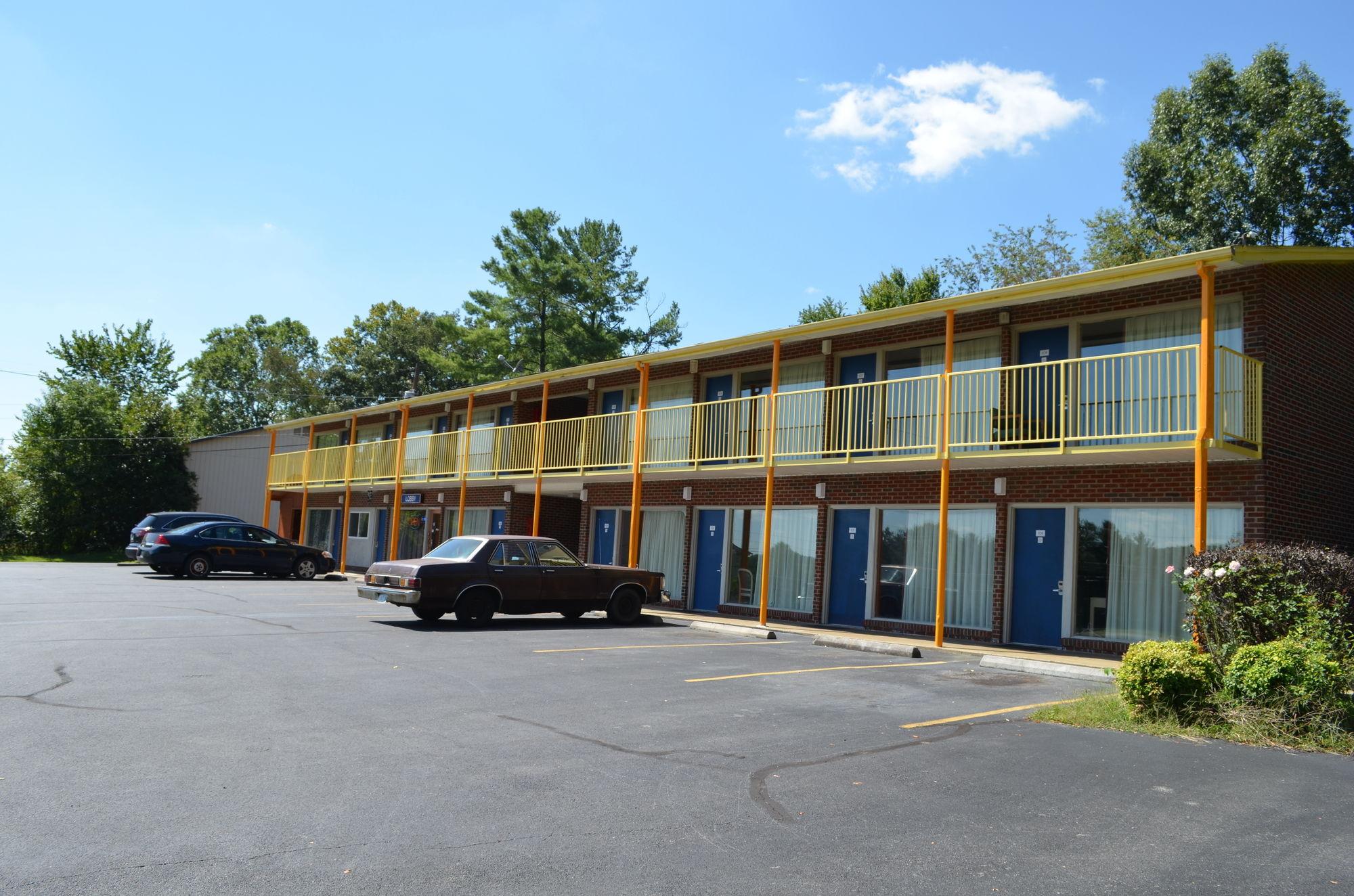 Varios Rodeway Inn Church Hill - Tri Cities Area