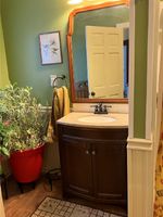 Alquiler Vacacional - GORGEOUS FAMILY FRIENDLY VICTORIAN WITH ALL NATURAL CEDAR HOT TUB NEAR GORE MT