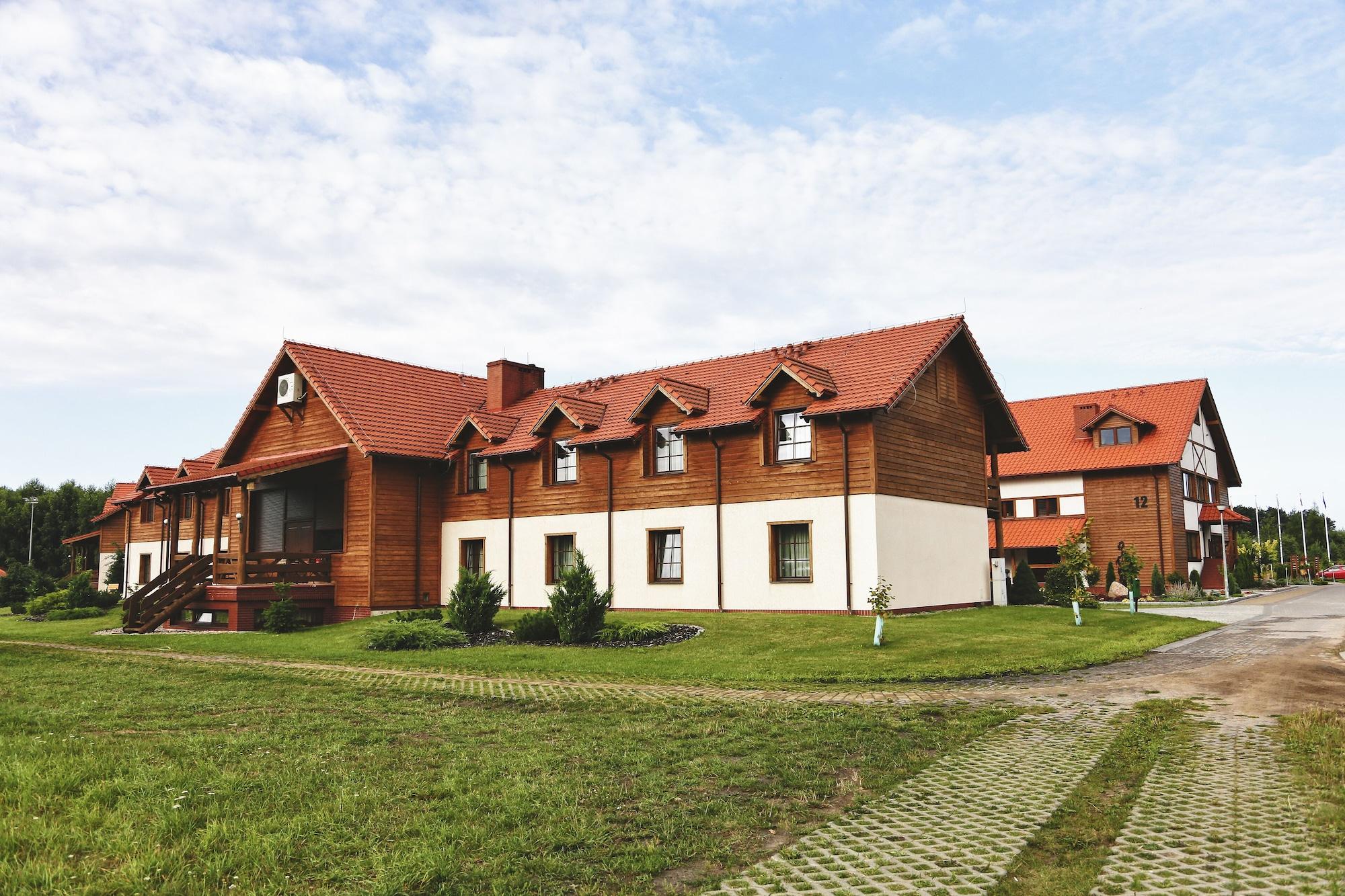 Vista Exterior Hotel Osada Karbówko Wellness & Spa