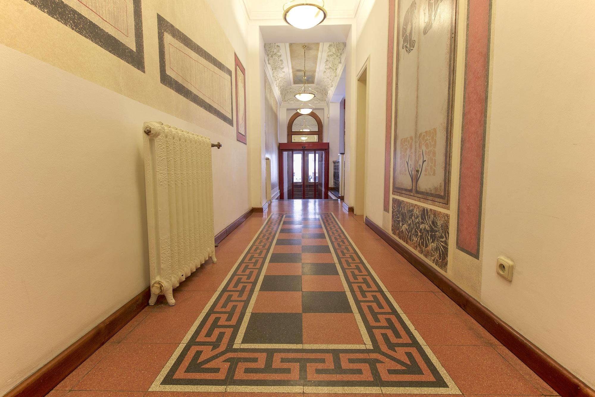 Varios Hotel Tivoli Prague