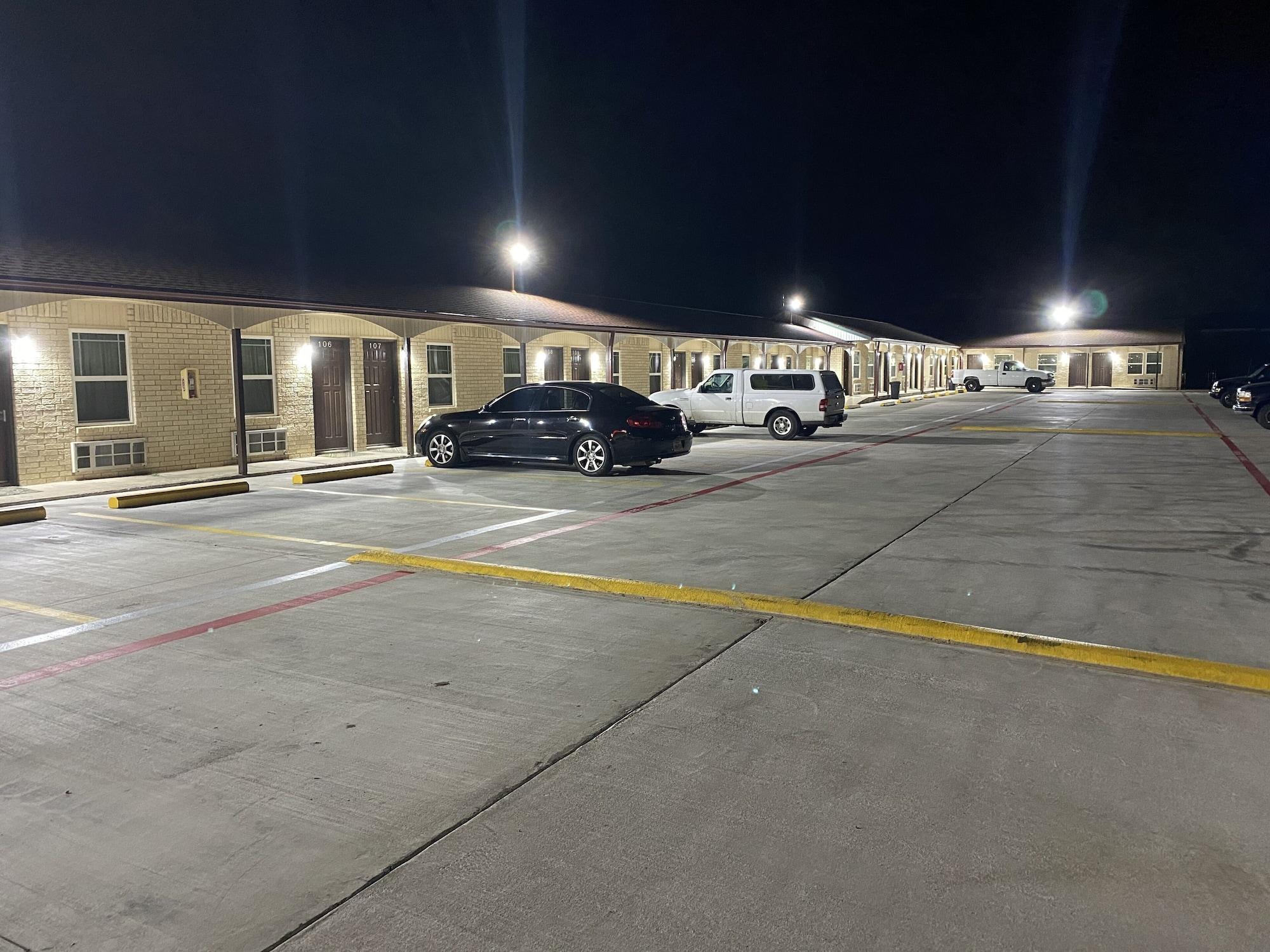 Vista Exterior Ankur Inn Motel
