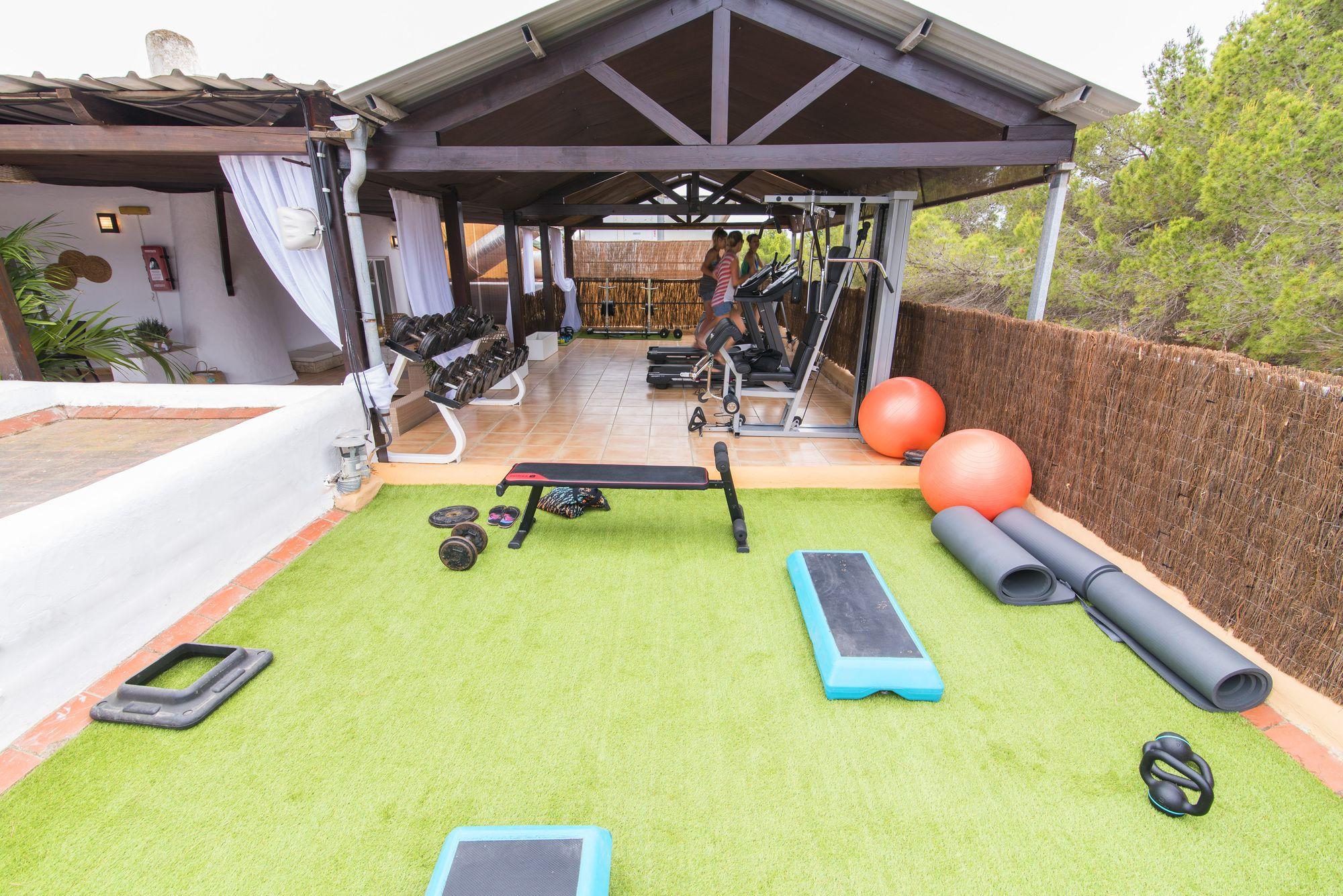 Gimnasio azuLine Club Punta Arabí