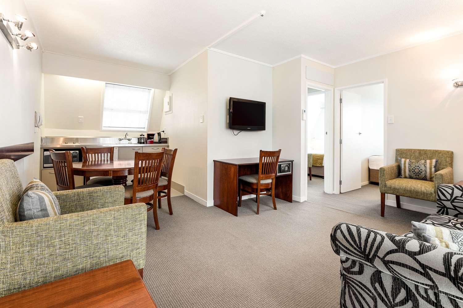 Suite Quality Hotel Parnell