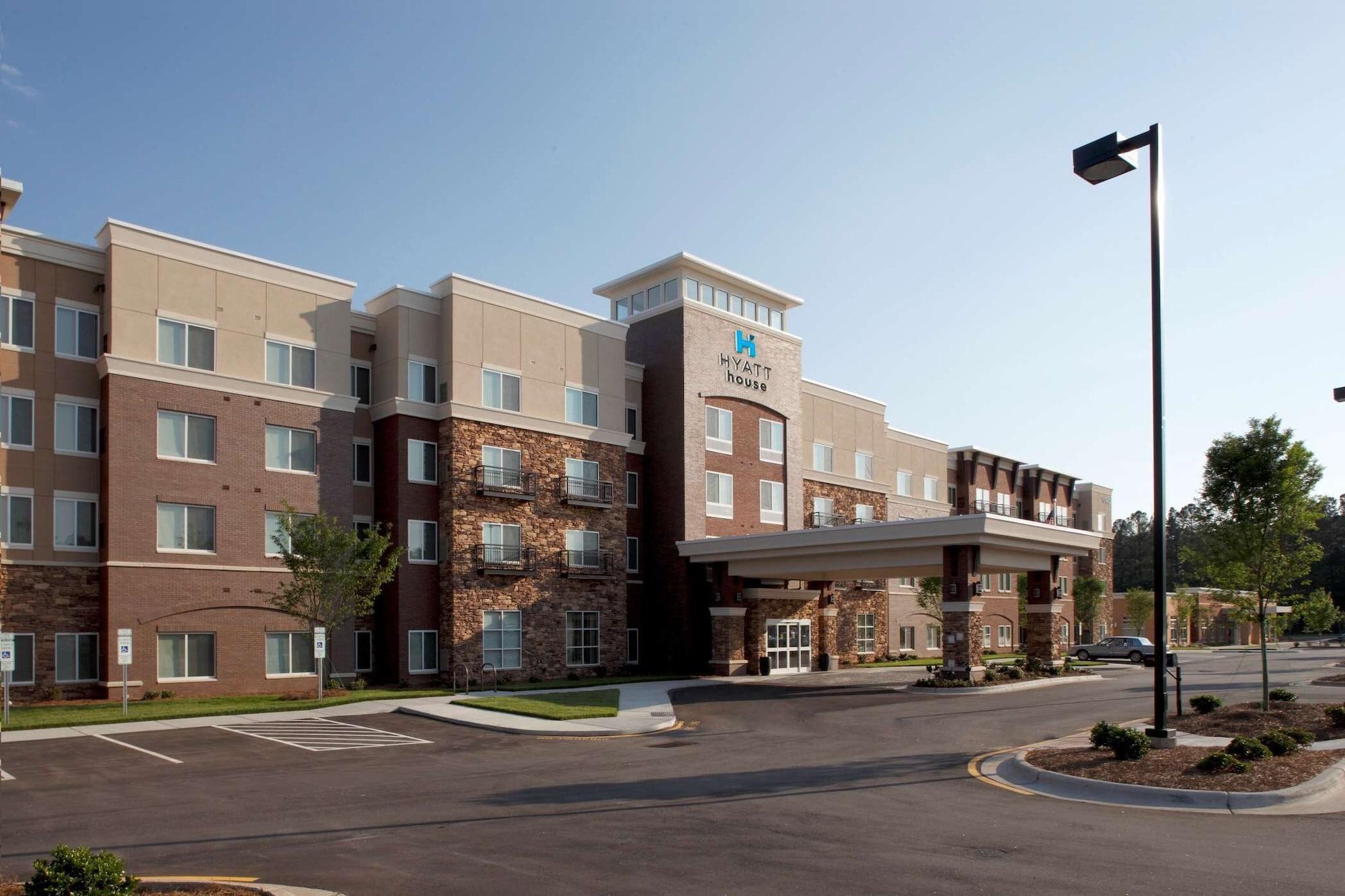 Vista Exterior HYATT house Raleigh Durham Airport