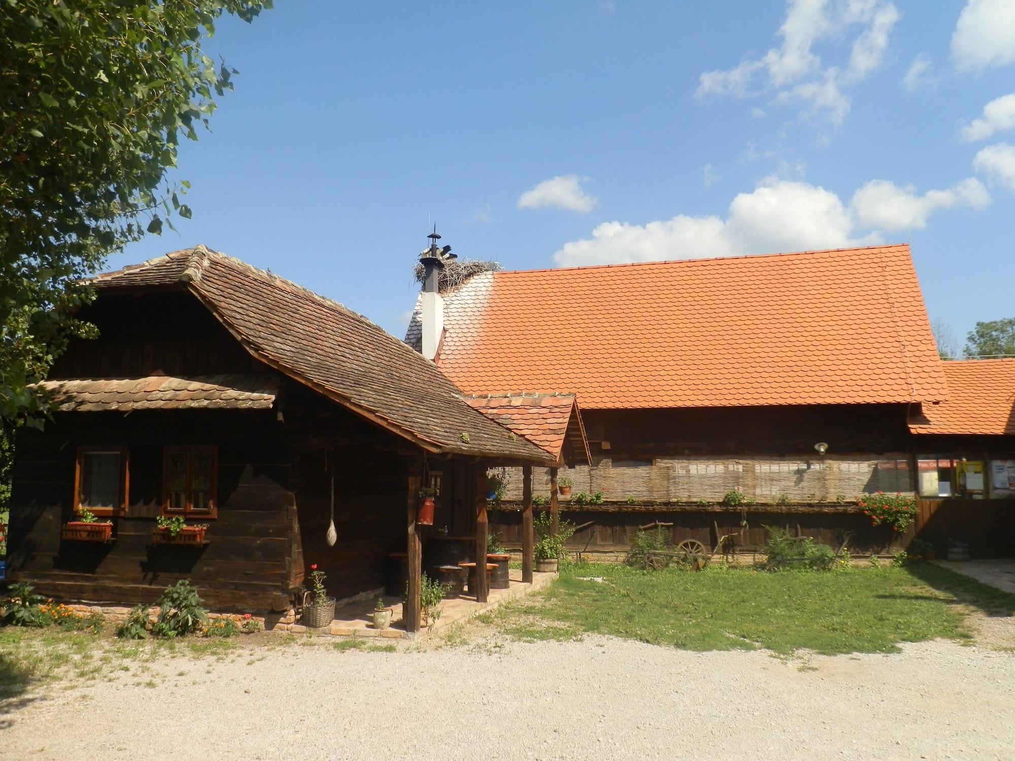 Vista Exterior Tradicije Čigoč