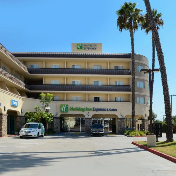 Holiday Inn Express Hotel and Suites Pasadena-Colorado Blvd