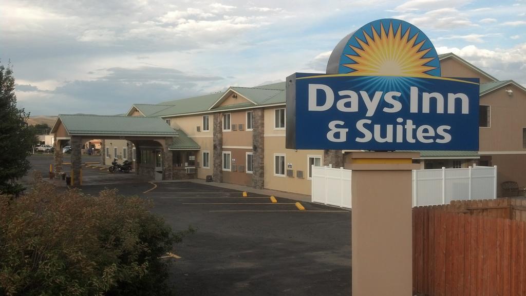 Vista Exterior Days Inn & Suites By Wyndham Gunnison