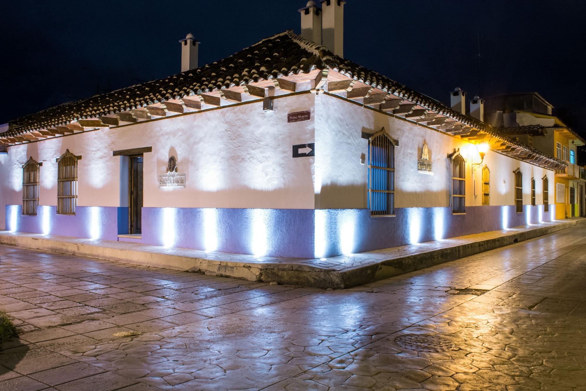 Vista Exterior Casa Santa Lucía