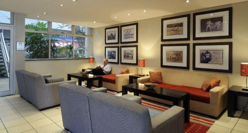 Vista Lobby Peermont Metcourt - Francistown