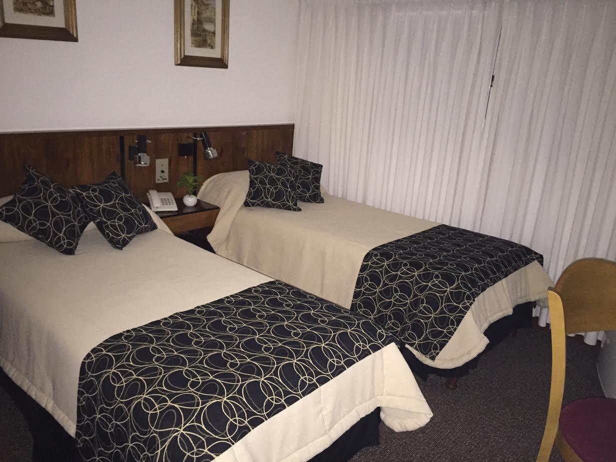 Habitación Hotel Morales
