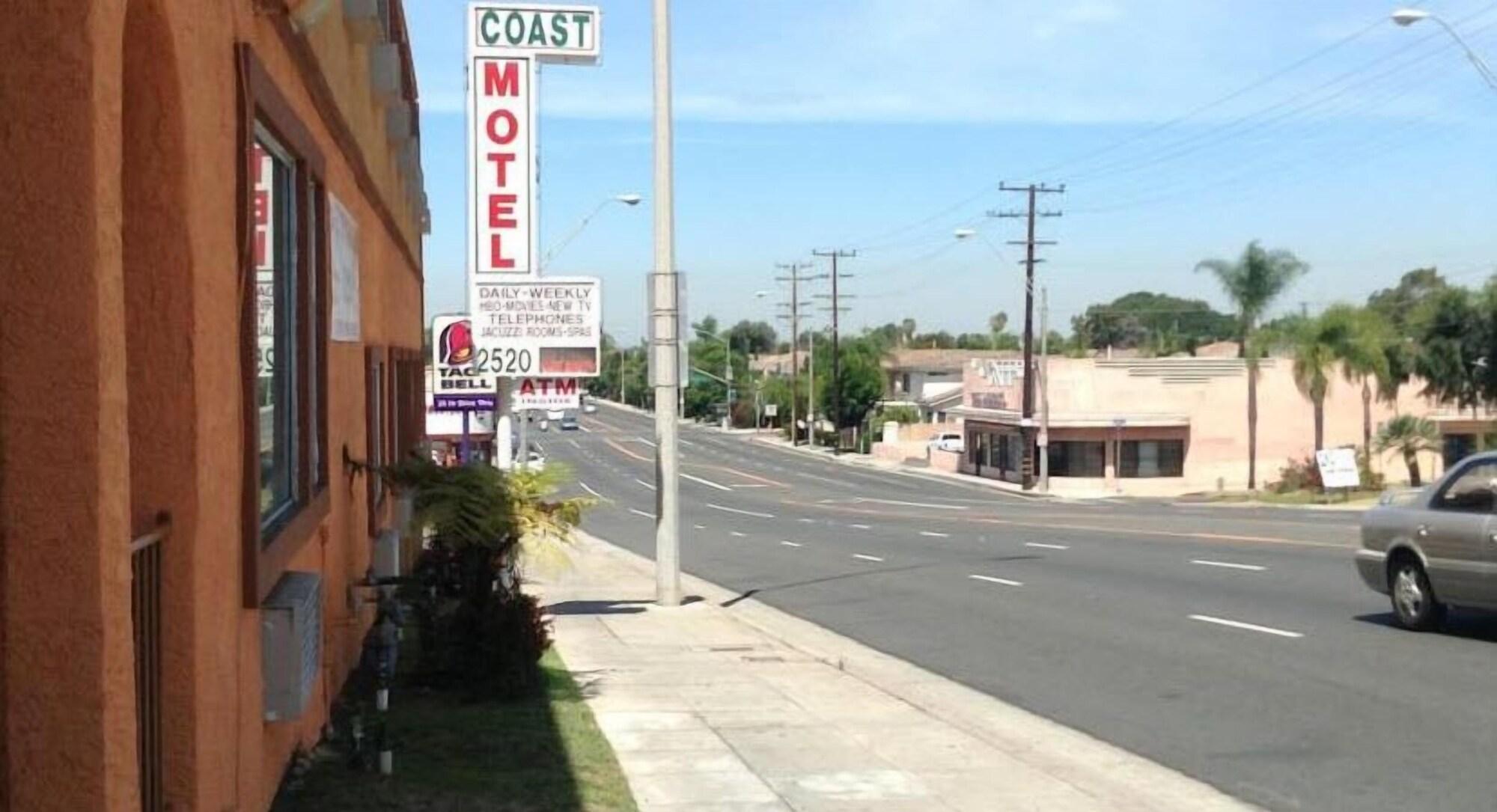 Vista Exterior Coast Motel