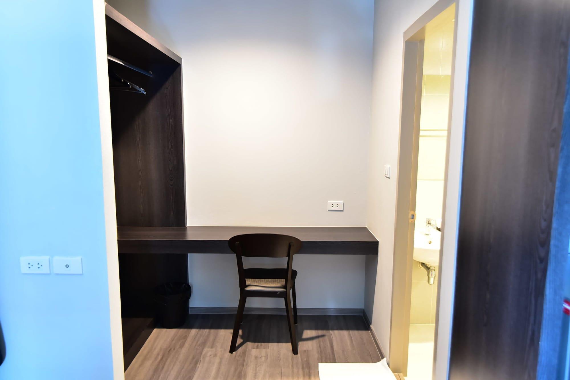 Set de Habitación At S115 Residence