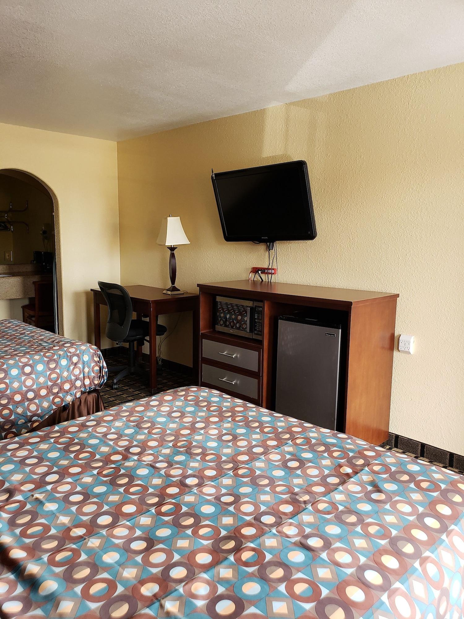Comodidades del Alojamiento Taylor village inn and suites