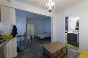 Alquiler Vacacional - Renovated studio, comfortable, quiet, downtown, 10 'walk from the castle