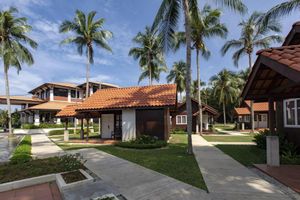 Alojamiento - Adena Beach Resort