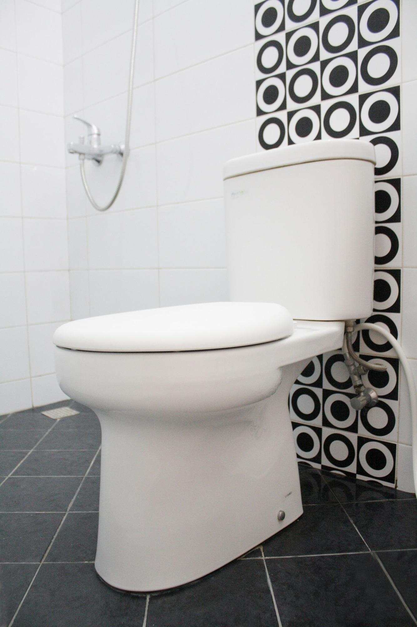 Equipamiento de Habitación OYO 245 Juana 21