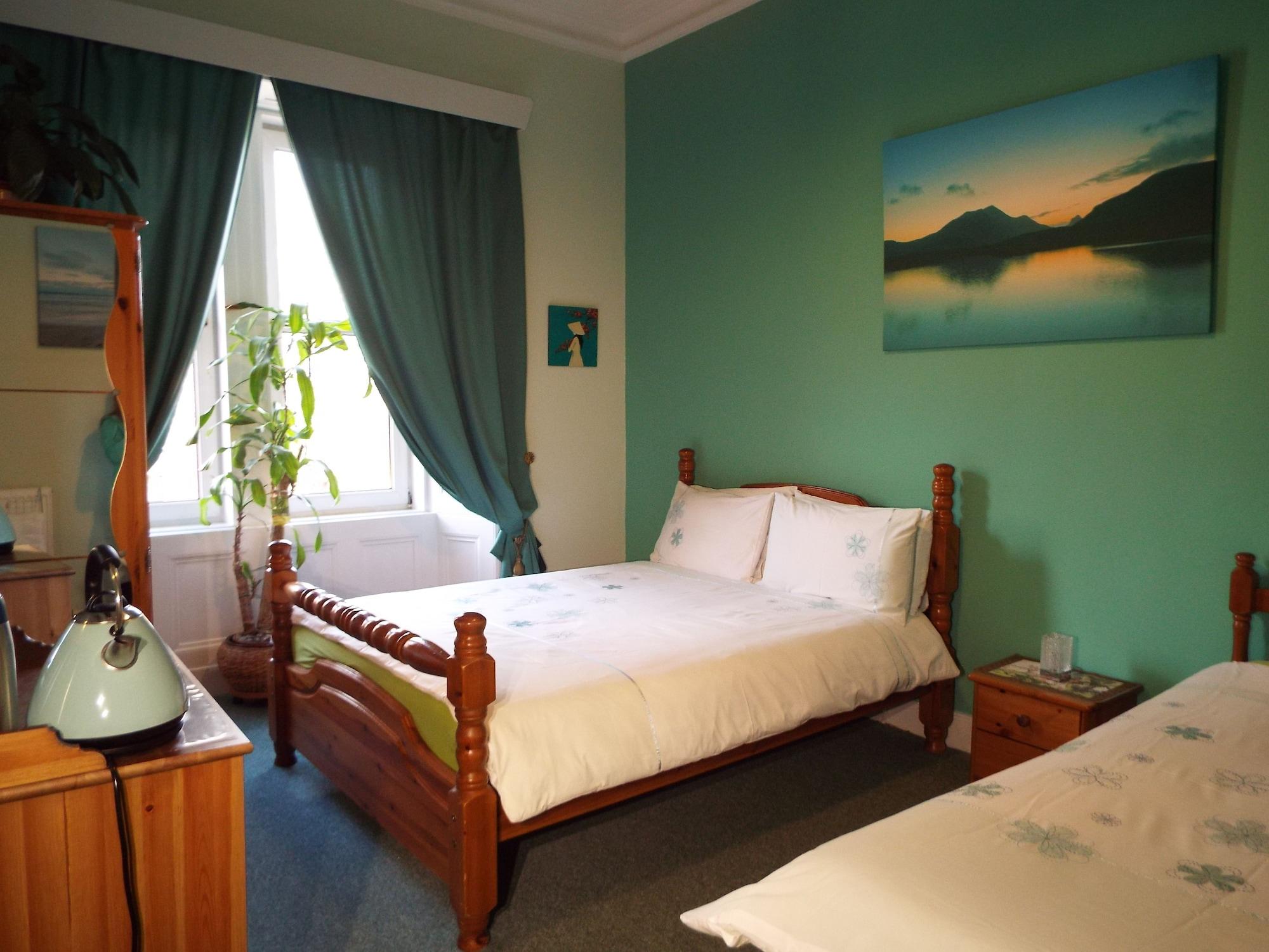 Varios Badjao Bed and Breakfast