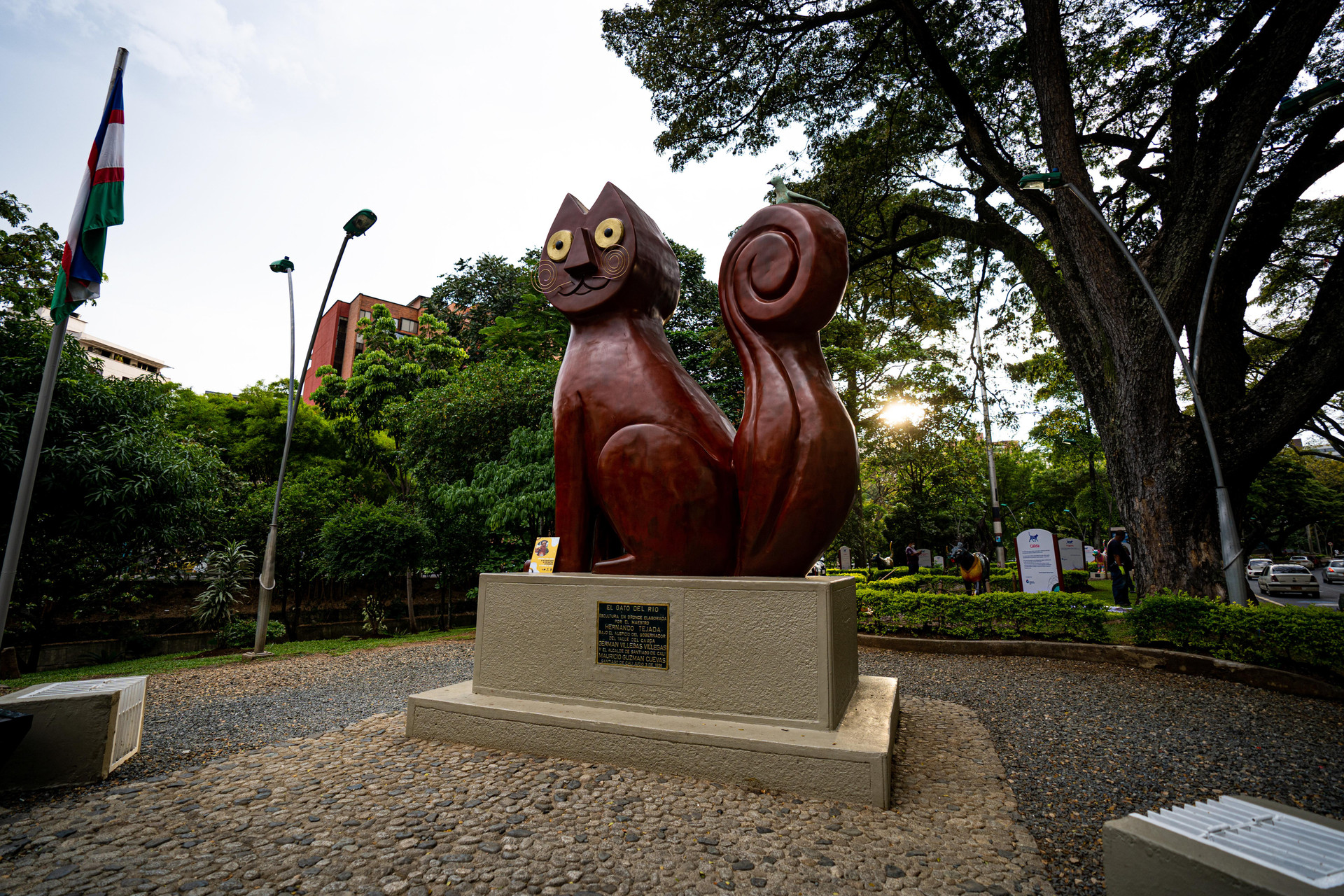 Hotel Hampton By Hilton Cali