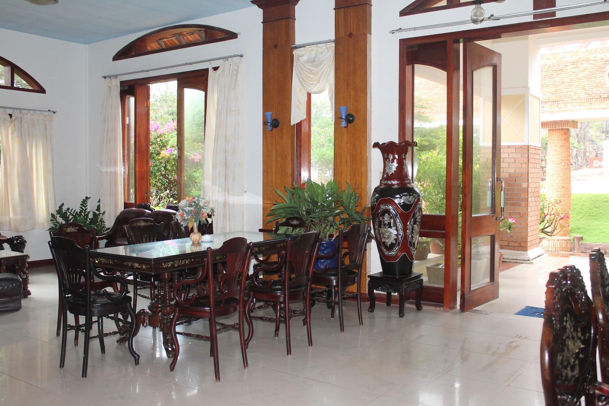 Vista Lobby Doi Su Resort