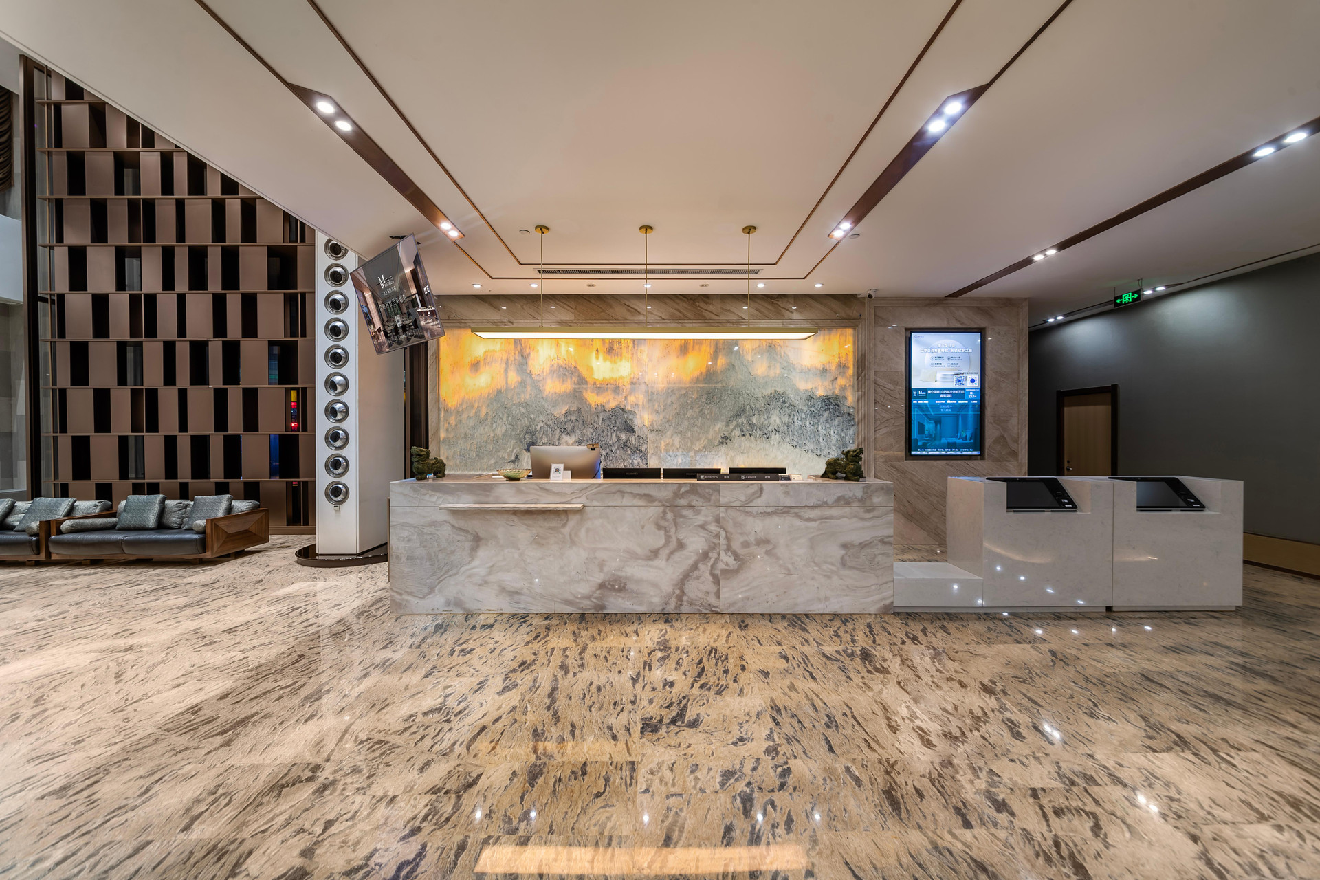 Vista Lobby Grand Madison Hotel Linfen