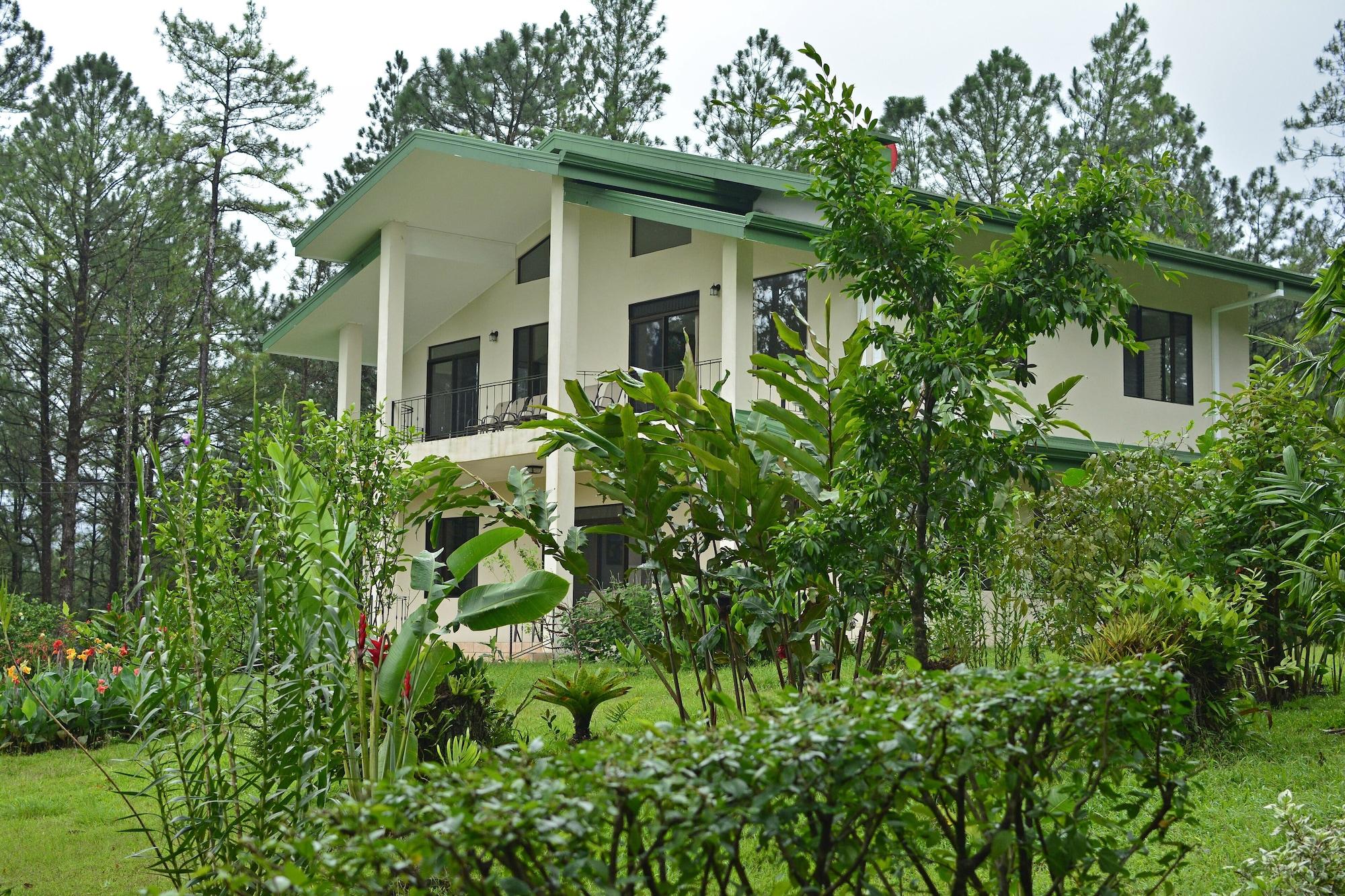 Vista Exterior Arenal Observatory Lodge & Trails