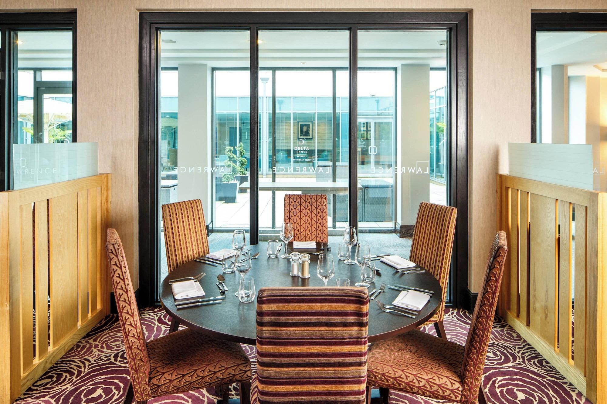 Restaurant Delta Hotels by Marriott Nottingham Belfry