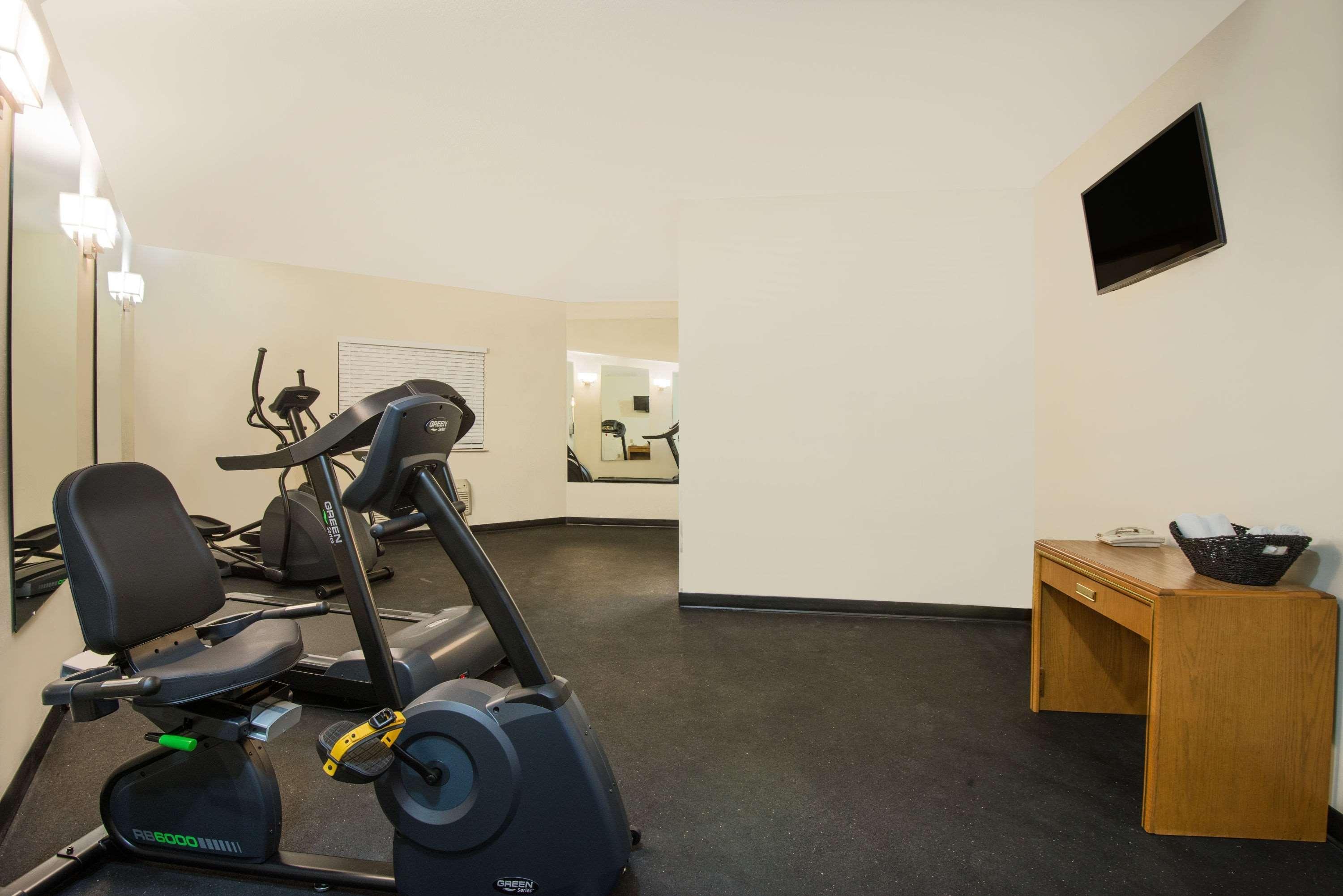 Instalaciones Recreativas Super 8 By Wyndham Grove City