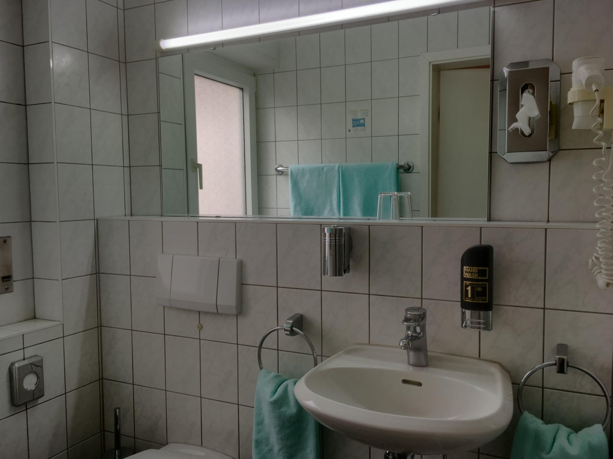 Equipamiento de Habitación Hotel Hansa